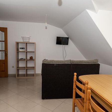 Apartamentos O Grove Ngoại thất bức ảnh