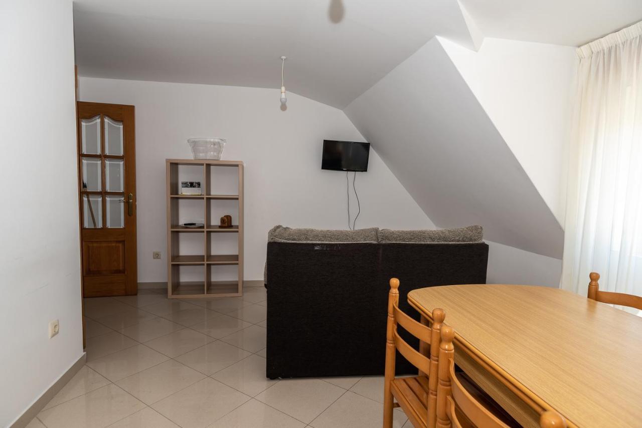 Apartamentos O Grove Ngoại thất bức ảnh